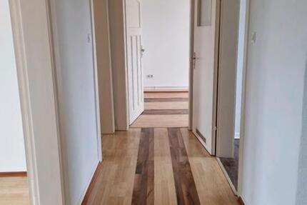 Wohnung Hannover Ricklingen - 3 Zimmer, 69 m&sup2;, 700&euro; | Angebot:27614505