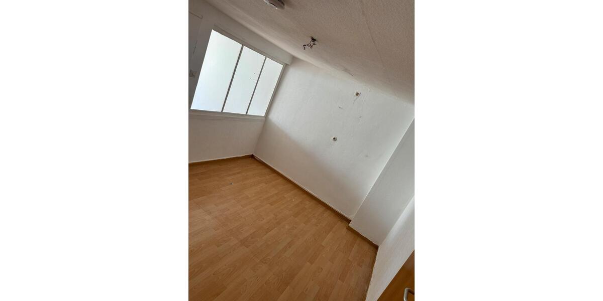 Etagenwohnung Esslingen am Neckar Oberesslingen - 1.5 Zimmer, 38 m&sup2;, 550&euro; | Angebot:26699902