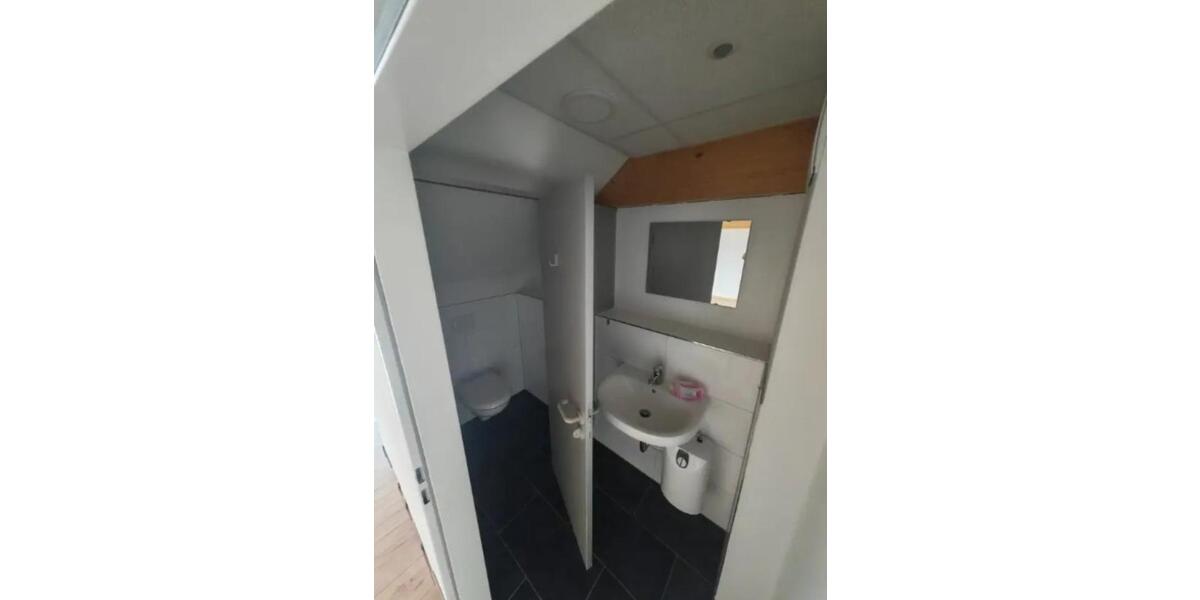 Moderne, klimatisierte Büro- und Gewerbefläche in Bad Krozingen – 99 m² auf 2 Etagen zimmer