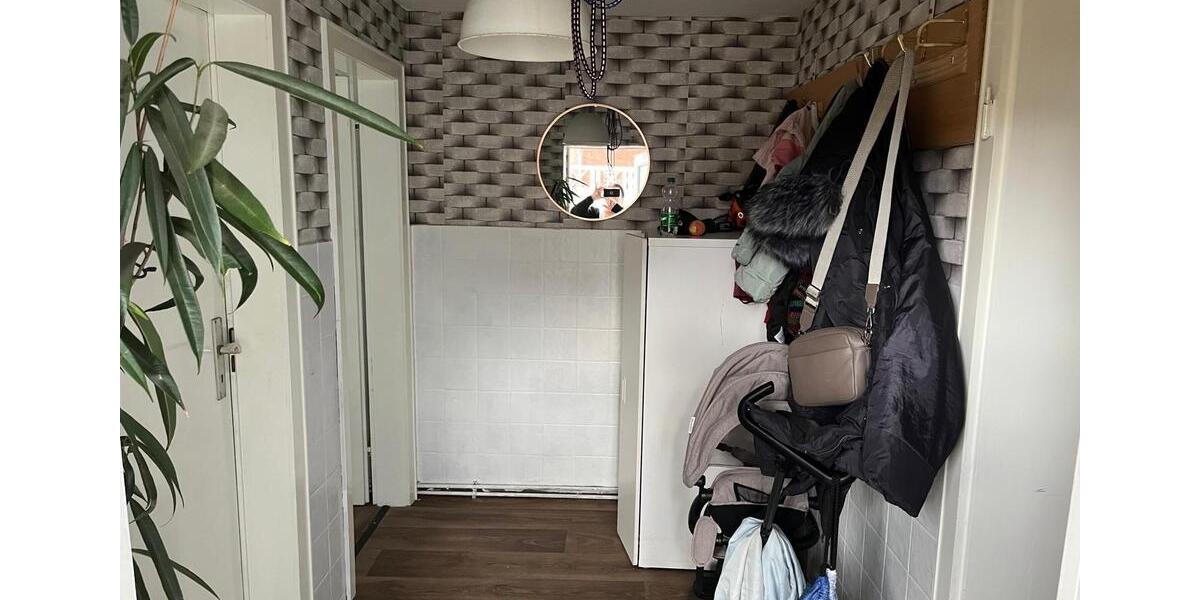 Einfamilienhaus Lübbecke - 6 Zimmer, 130 m&sup2;, 1.200&euro; | Angebot:24857022