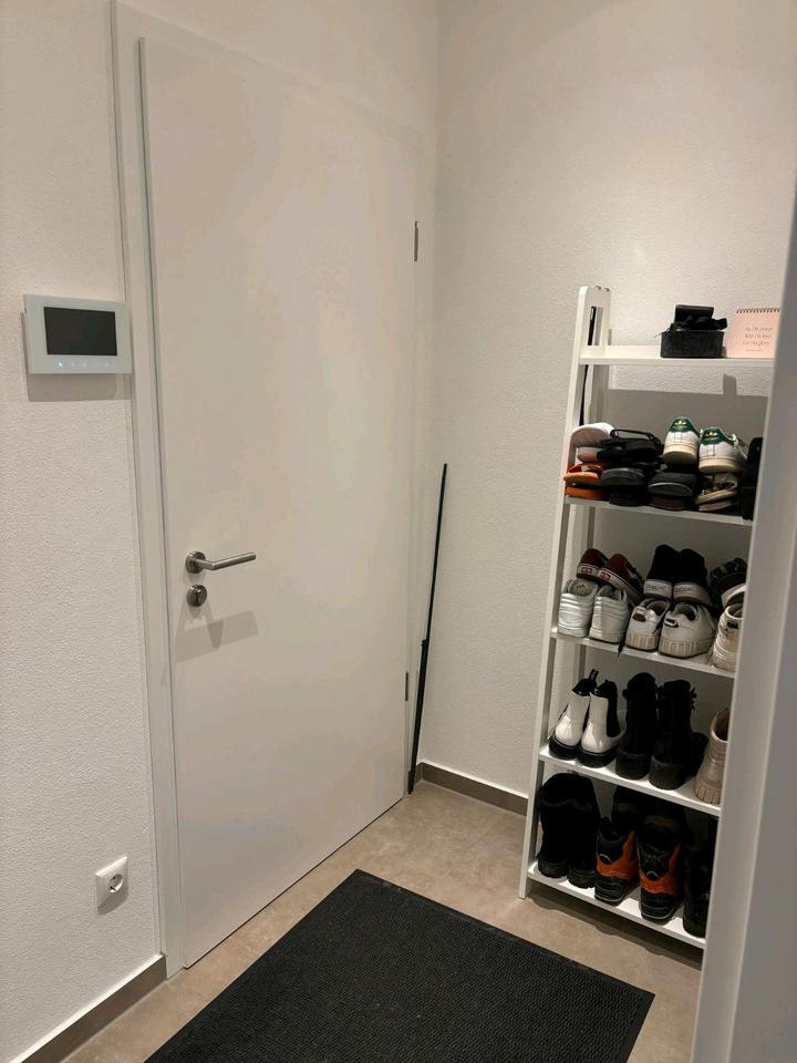 helle, neuwertige 3,5 Zimmer Wohnung in Traumlage