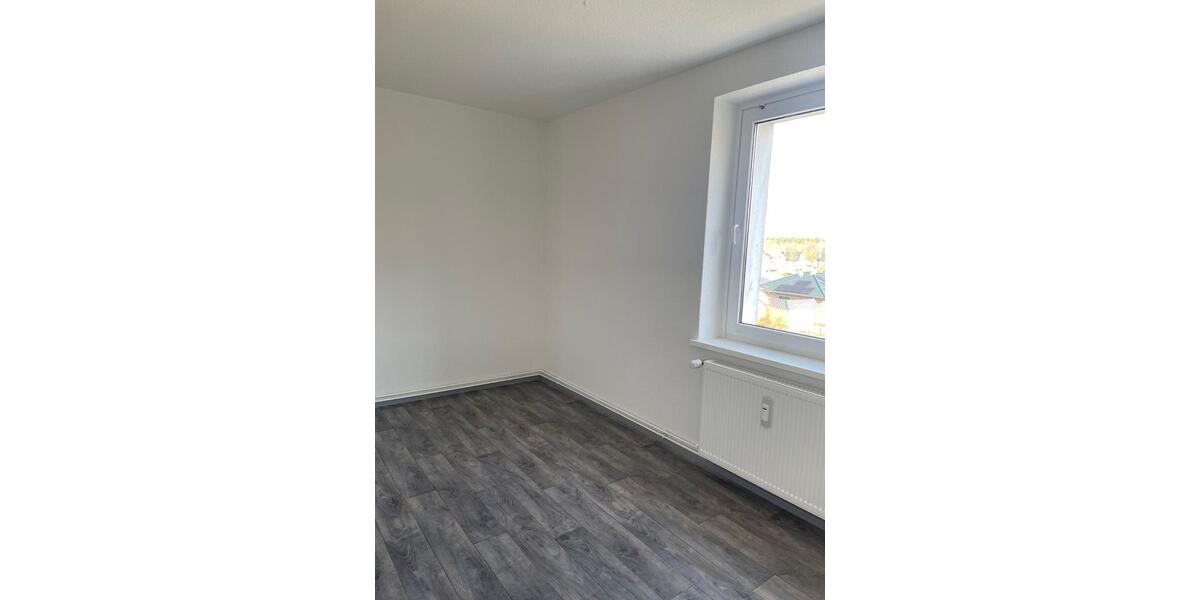 Etagenwohnung Kyritz - 4 Zimmer, 74 m&sup2;, 515&euro; | Angebot:25778654