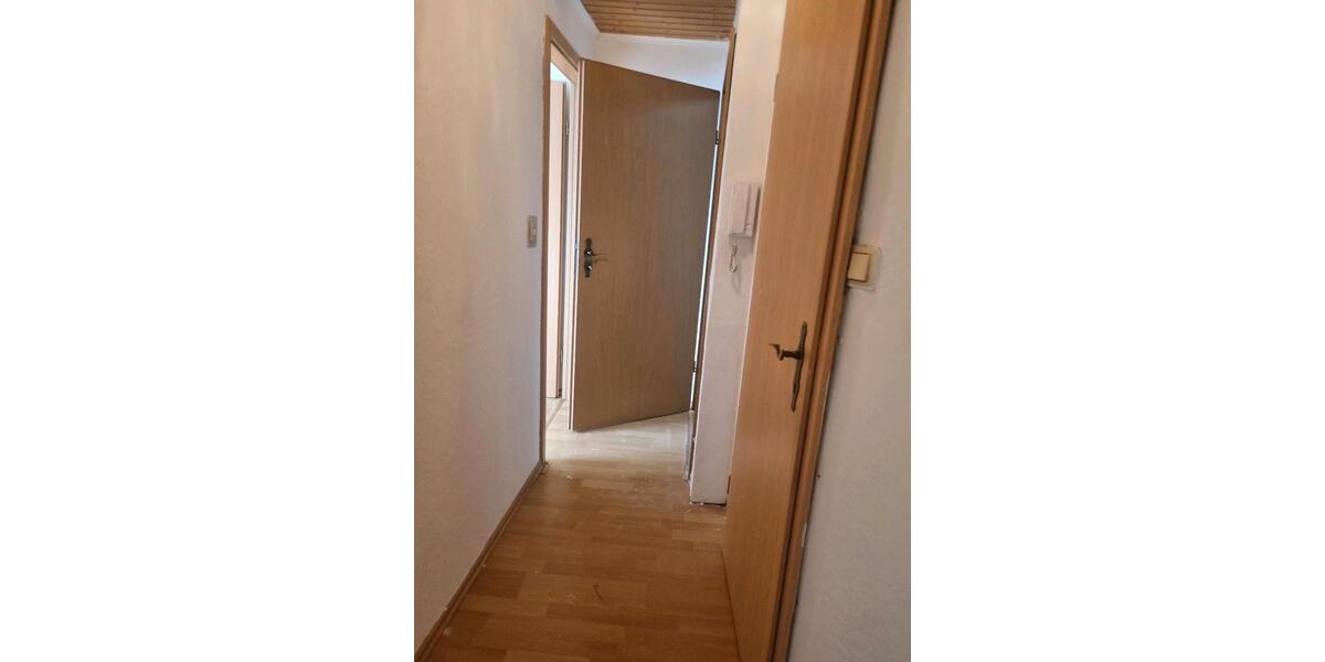 Dachgeschoßwohnung Schleswig - 4 Zimmer, 86 m&sup2;, 900&euro; | Angebot:26527469