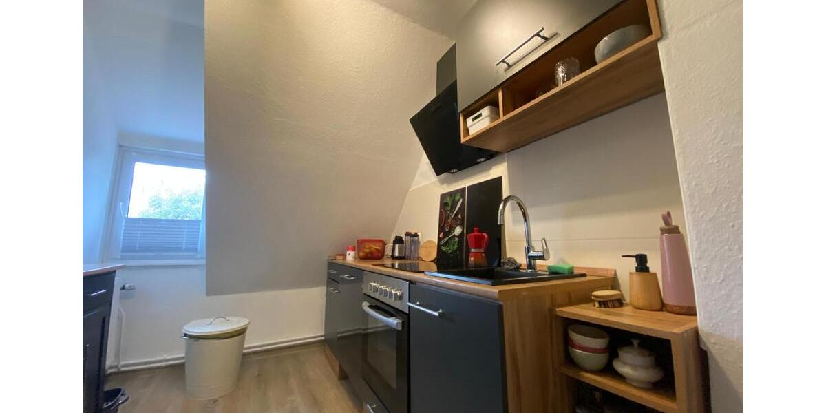 Dachgeschoßwohnung Hameln - 2.5 Zimmer, 44 m&sup2;, 310&euro; | Angebot:26566026