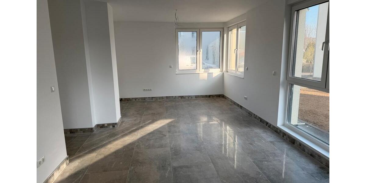Erdgeschoßwohnung Köln Kalk - 4 Zimmer, 96 m&sup2;, 1.536&euro; | Angebot:26476682