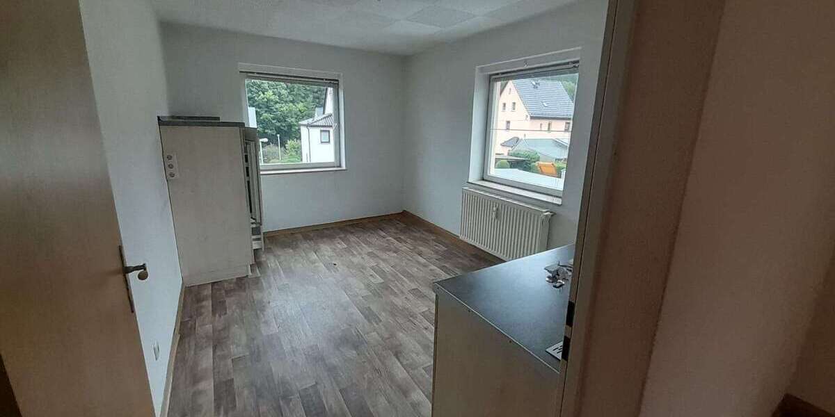Etagenwohnung Lichtenstein - 3 Zimmer, 48 m&sup2;, 270&euro; | Angebot:24989104