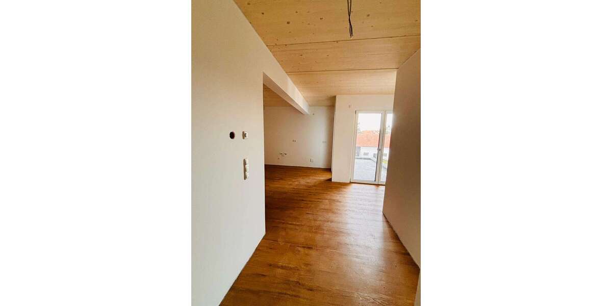 Etagenwohnung Straubing - 2 Zimmer, 55 m&sup2;, 605&euro; | Angebot:25866982