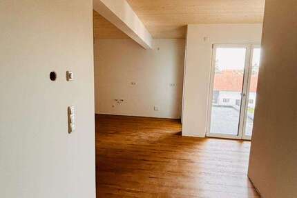 Wohnung Straubing - 2 Zimmer, 55 m&sup2;, 605&euro; | Angebot:25866982