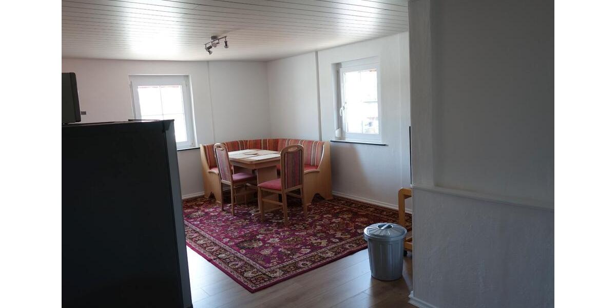 Etagenwohnung Isny im Allgäu - 3 Zimmer, 100 m&sup2;, 400&euro; | Angebot:26415187