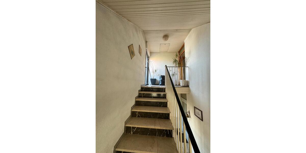 Dachgeschoßwohnung Reinheim - 2 Zimmer, 73 m&sup2;, 830&euro; | Angebot:26050745