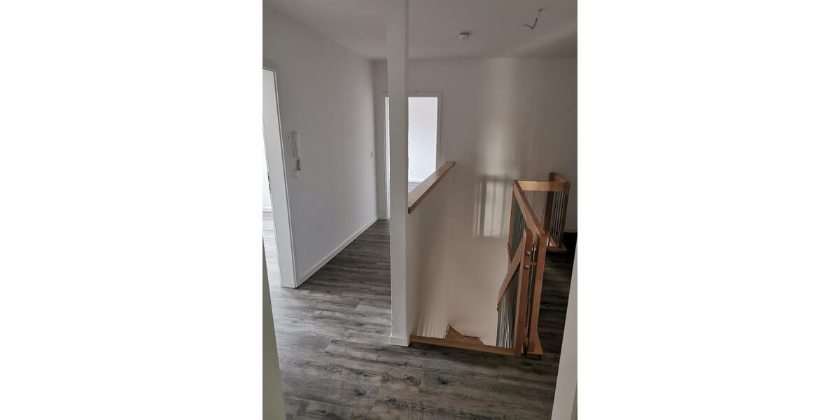 Maisonettenwohnung Hohenhameln - 4 Zimmer, 119 m&sup2;, 1.075&euro; | Angebot:26300756