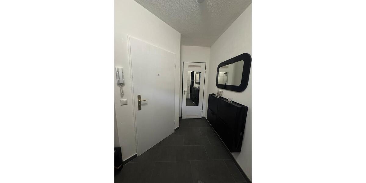 Wohnung zur Miete Erdgeschoss mit Garten ! 2.5 zimmer