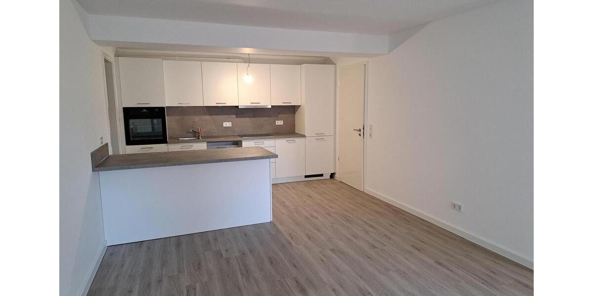 Erdgeschoßwohnung Bad Oldesloe - 2 Zimmer, 90 m&sup2;, 1.170&euro; | Angebot:26399517