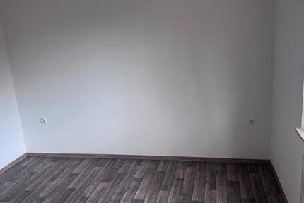 Wohnung Hatten - 6 Zimmer, 130 m&sup2;, 1.130&euro; | Angebot:26564033