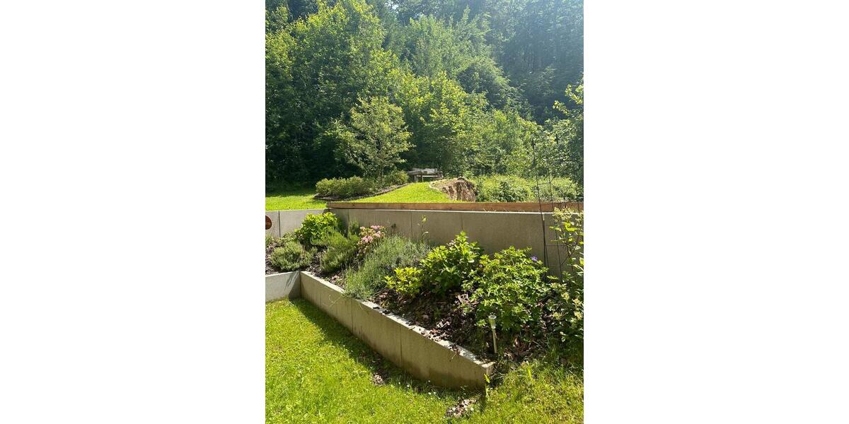 Möblierte 3-Zi-Whg mit Garten am Samerberg (1 Jahr befristet) 3 zimmer