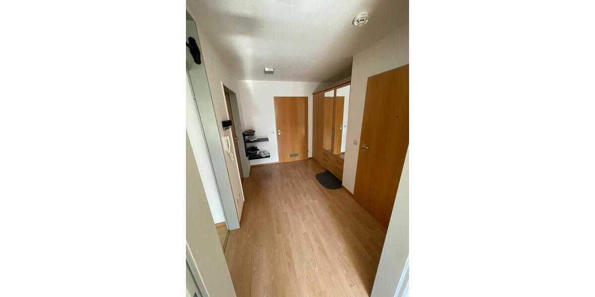 Erdgeschoßwohnung Engen - 2.5 Zimmer, 63 m&sup2;, 900&euro; | Angebot:25923472