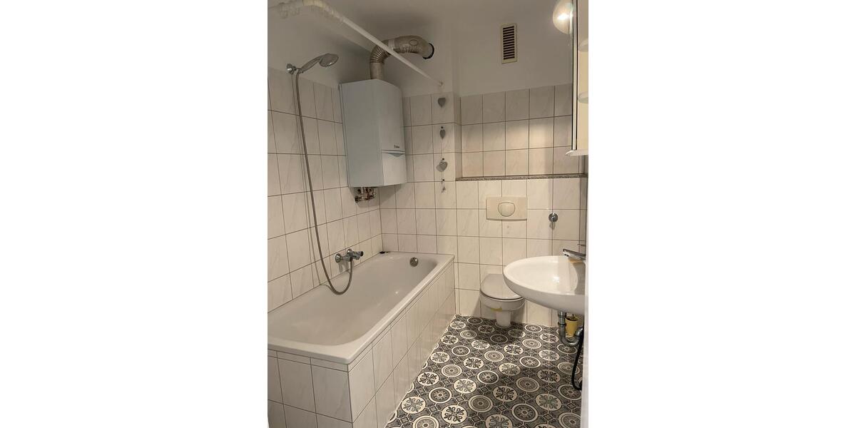 Etagenwohnung Wuppertal Barmen - 2 Zimmer, 64 m&sup2;, 500&euro; | Angebot:26652884