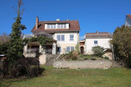 Haus Ochsenfurt - 5 Zimmer, 1.500&euro; | Angebot:26065886