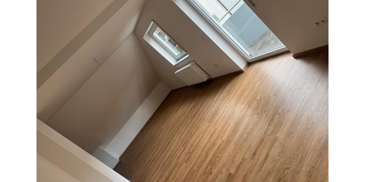 Etagenwohnung Forchheim - 2 Zimmer, 80 m&sup2;, 800&euro; | Angebot:26699655