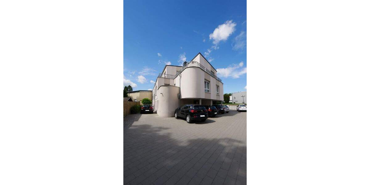 Etagenwohnung Coburg Ketschendorf - 2 Zimmer, 95 m&sup2;, 880&euro; | Angebot:25897943