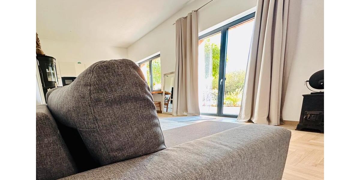 Wohnen auf Zeit Gnoien - 1 Zimmer, 80 m&sup2;, 1.200&euro; | Angebot:26421396