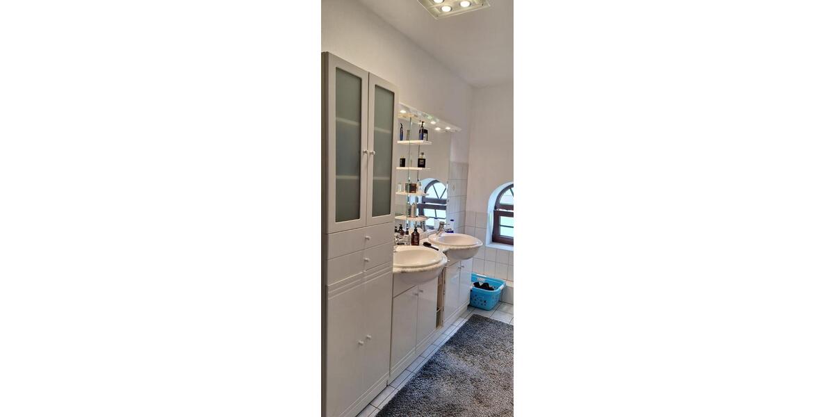 Eine helle 3 Zimmer Maisonette Wohnung, 100m2 3 zimmer