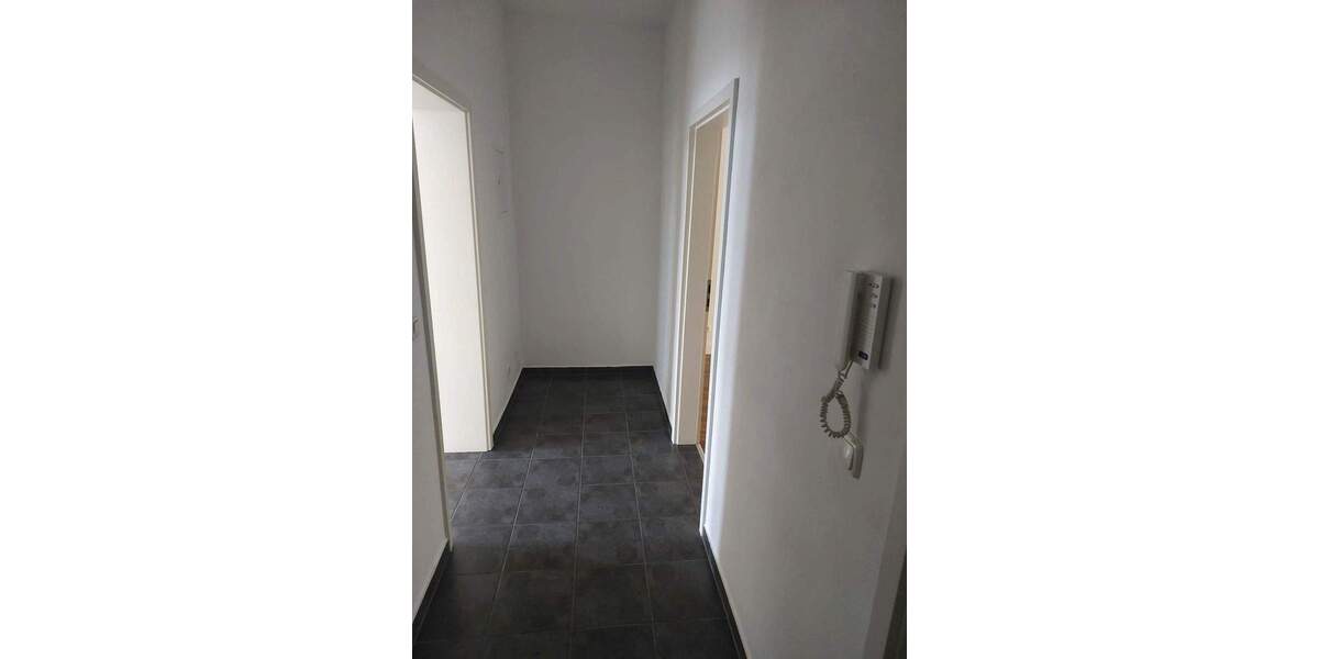 Etagenwohnung Magdeburg Altstadt - 2 Zimmer, 70 m&sup2;, 570&euro; | Angebot:25703988