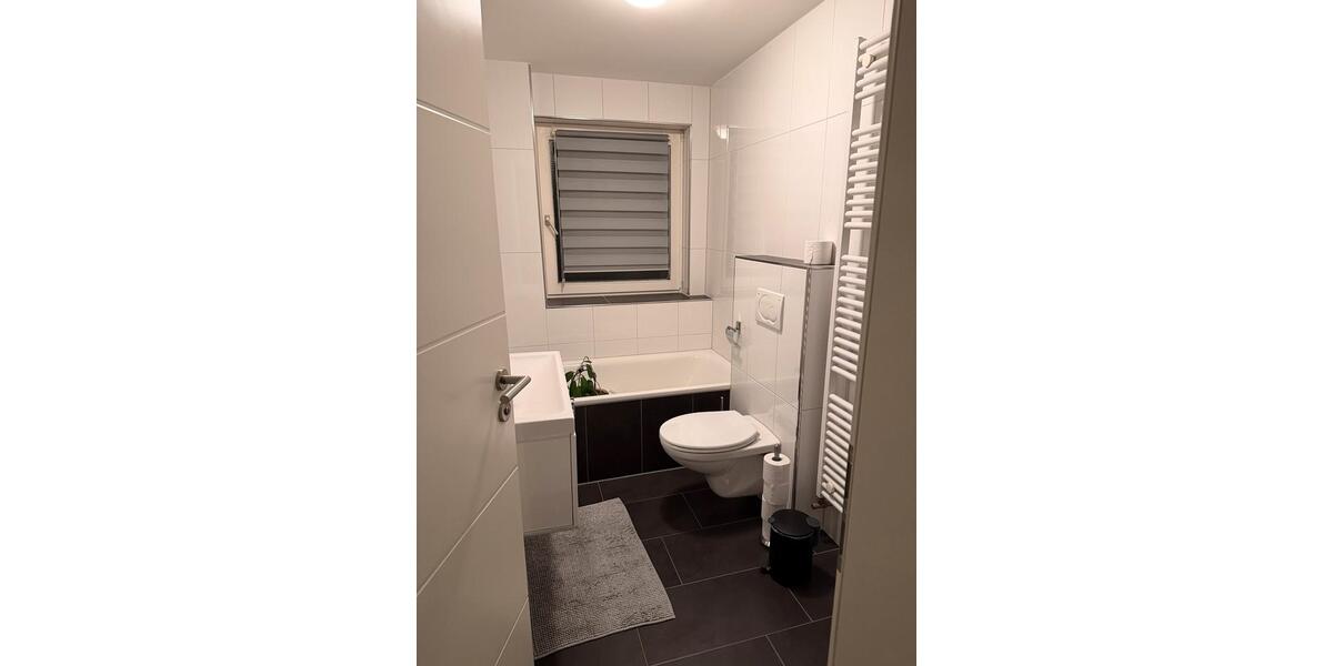 Etagenwohnung Rottenburg am Neckar - 2 Zimmer, 65 m&sup2;, 1.050&euro; | Angebot:25120856