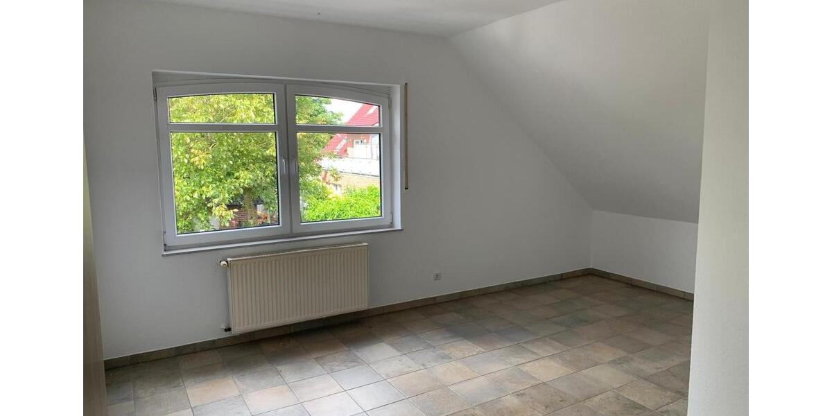 Etagenwohnung Bad Zwischenahn - 4 Zimmer, 120 m&sup2;, 1.295&euro; | Angebot:26629467