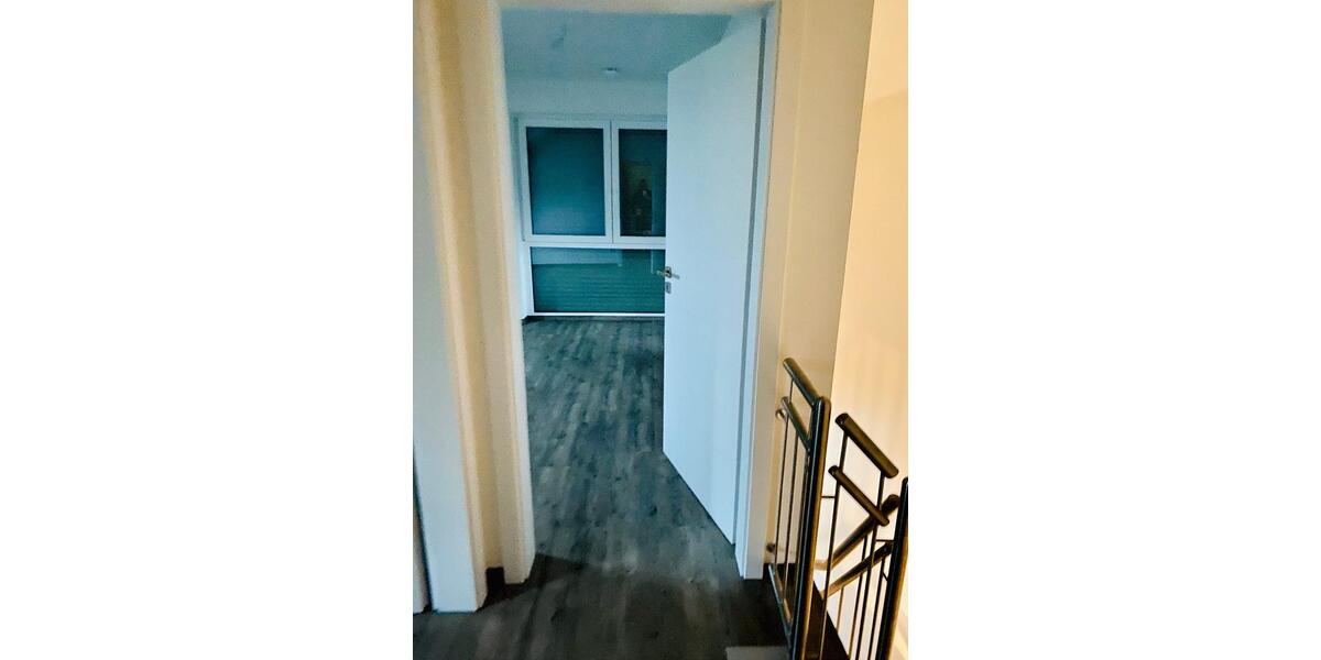 Maisonettenwohnung Norderstedt - 3 Zimmer, 96 m&sup2;, 1.290&euro; | Angebot:26144755