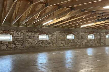 Helle, großzügige und trockene Lagerfläche über das gesamte Dachgeschoss! zimmer