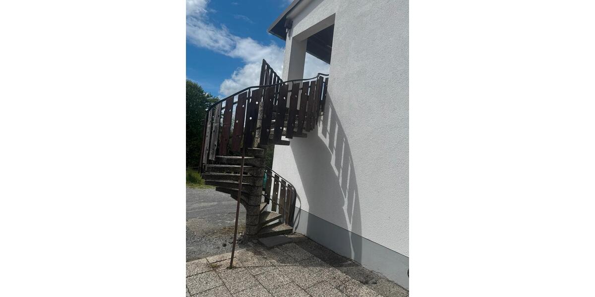 Dachgeschoßwohnung Windeck - 2 Zimmer, 38 m&sup2;, 250&euro; | Angebot:26464585