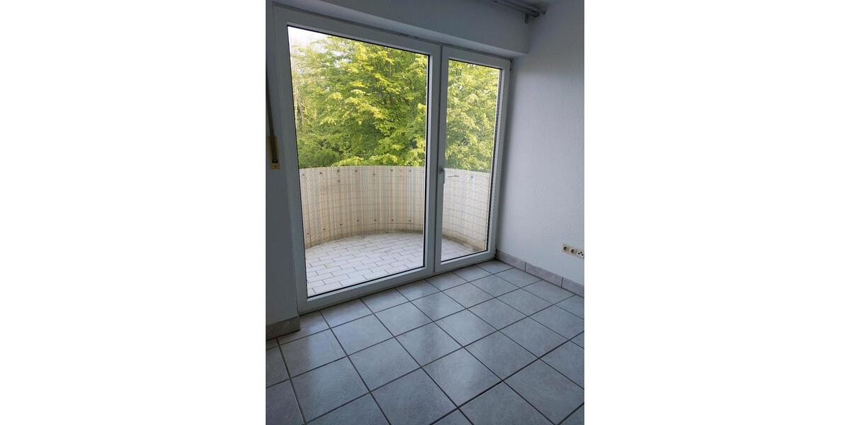 Etagenwohnung Erftstadt - 2 Zimmer, 38 m&sup2;, 370&euro; | Angebot:26350530