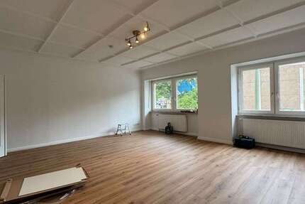 Wohnung Kaiserslautern Betzenberg - 3 Zimmer, 126 m&sup2;, 1.250&euro; | Angebot:26749241