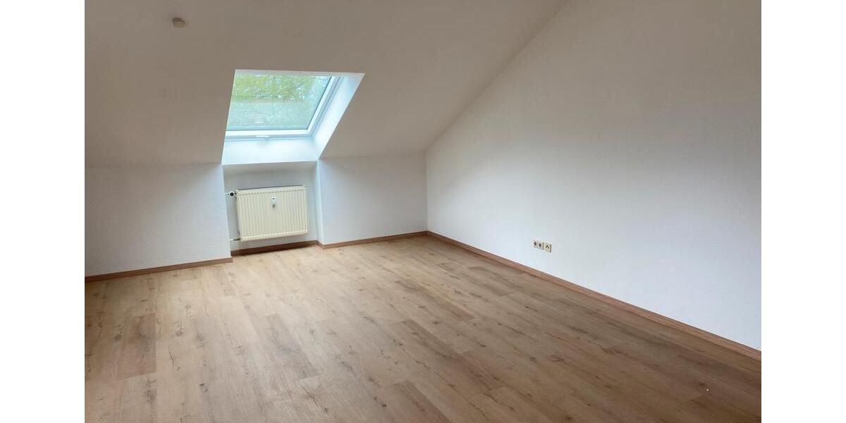 Dachgeschoßwohnung Kaufbeuren - 4 Zimmer, 115 m&sup2;, 1.150&euro; | Angebot:26618031