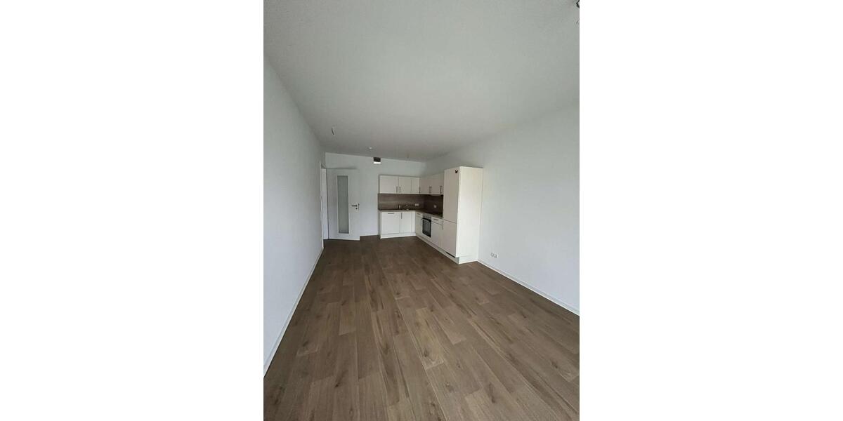 Erdgeschoßwohnung Ludwigslust - 2 Zimmer, 68 m&sup2;, 820&euro; | Angebot:23785562