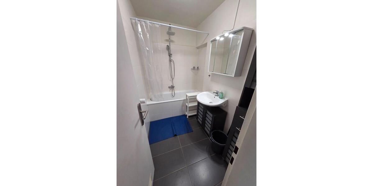 Wohnen auf Zeit Nürnberg Gaismannshof - 10 Zimmer, 200 m&sup2;, 10&euro; | Angebot:26286352