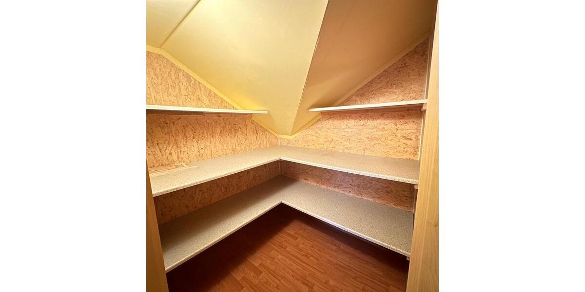 Etagenwohnung Rimbach - 3 Zimmer, 145 m&sup2;, 990&euro; | Angebot:24842149