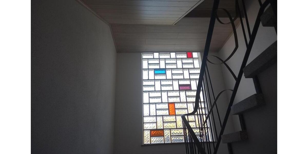 Einfamilienhaus Dellfeld - 6 Zimmer, 130 m&sup2;, 1.200&euro; | Angebot:26568338