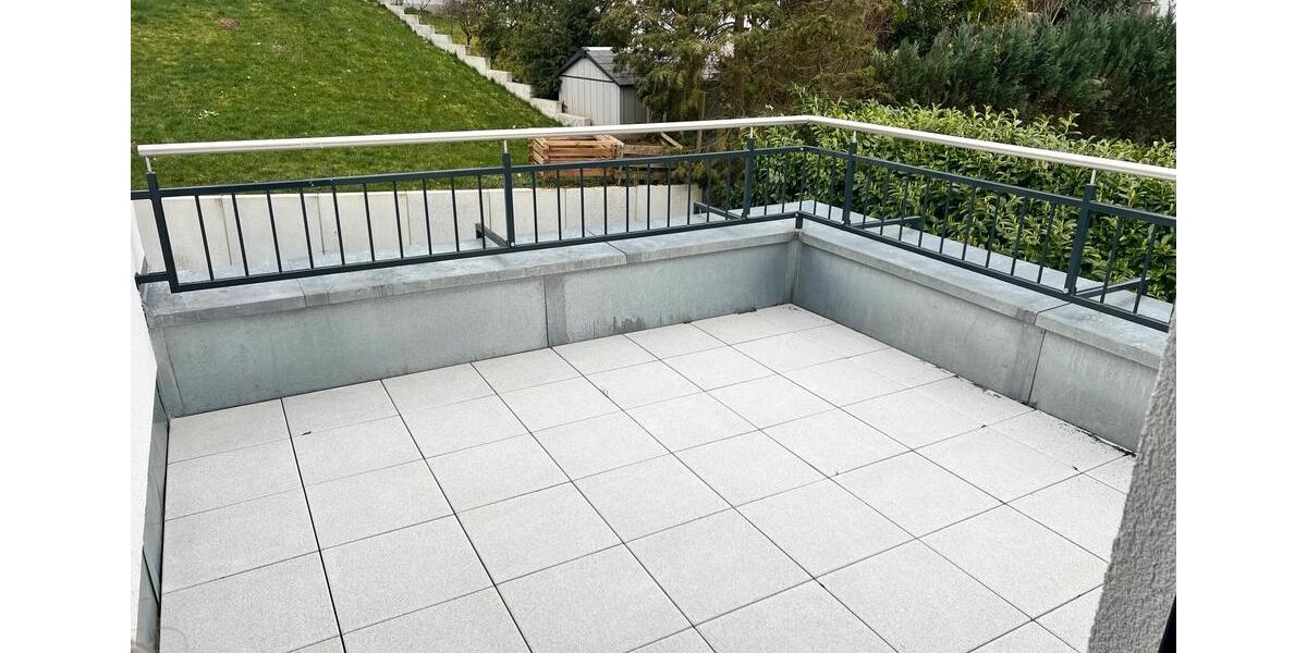 Etagenwohnung Lohr am Main - 3 Zimmer, 100 m&sup2;, 1.250&euro; | Angebot:25824628