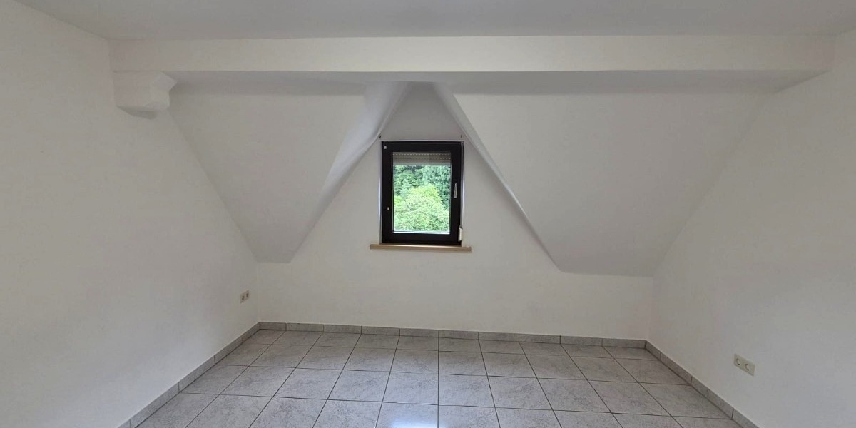 Gepflegte, großzügige 2-Etagen-Wohnung mit Kamin & Carport zu vermieten – wohnen wie im eigenen Haus - Maisonettenwohnung Gonbach Rheinland-Pfalz | Angebot:24409001