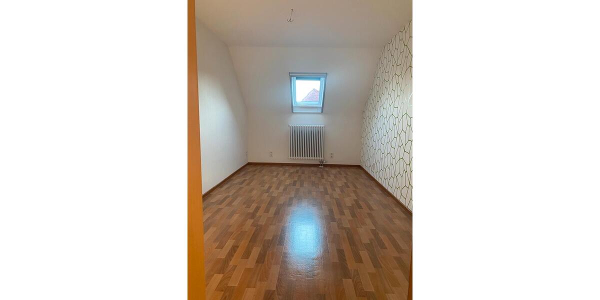 Etagenwohnung Breitenworbis - 4 Zimmer, 110 m&sup2;, 790&euro; | Angebot:24778490