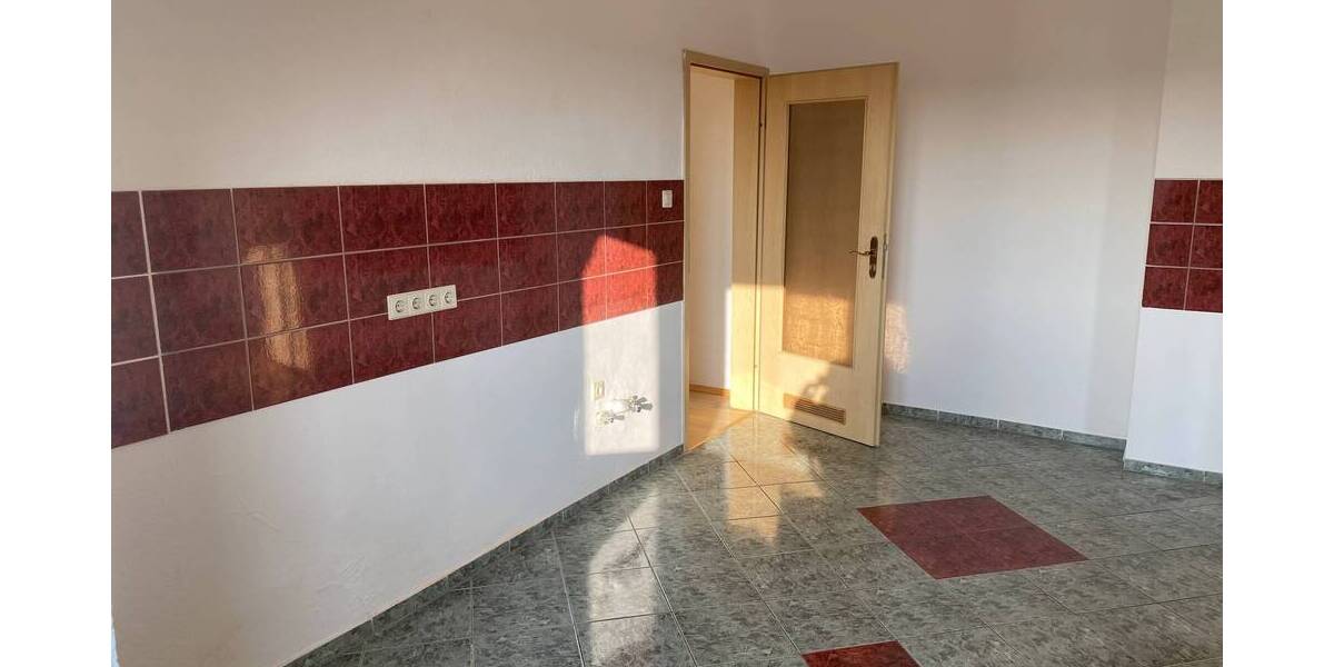 Zimmer Halle (Saale) Damaschkestraße - 2 Zimmer, 55 m&sup2;, 460&euro; | Angebot:26092449