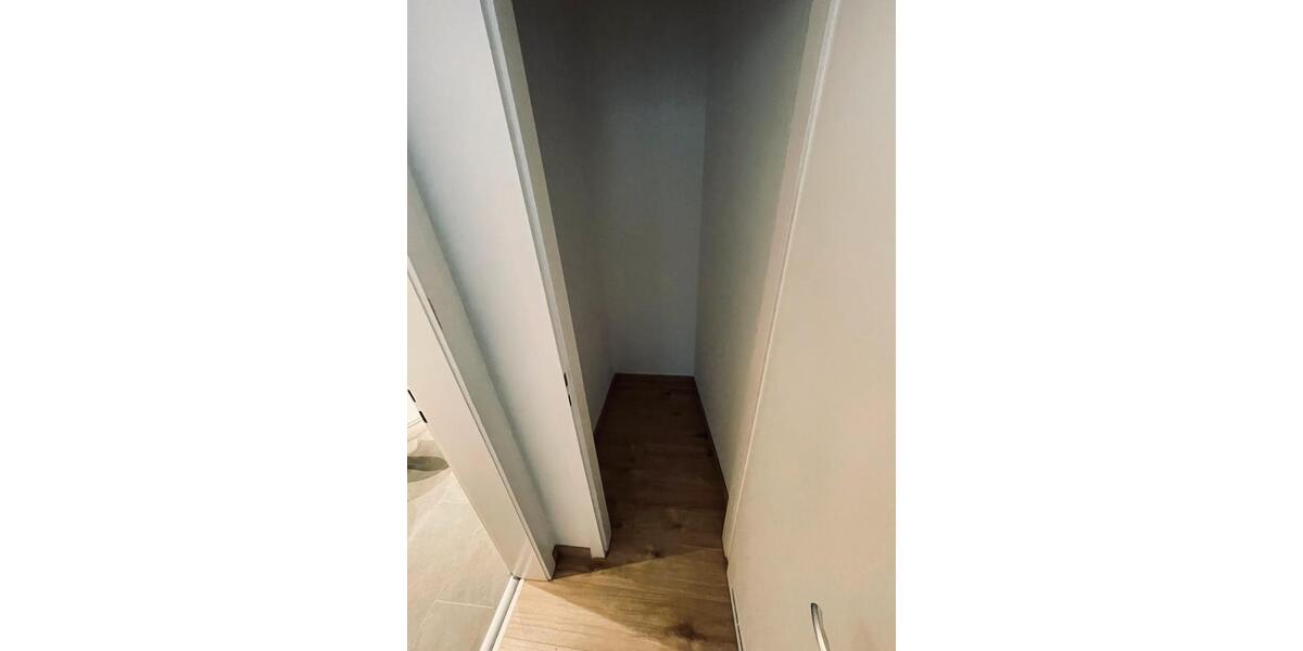 Etagenwohnung Köln Ehrenfeld - 2 Zimmer, 56 m&sup2;, 950&euro; | Angebot:26396564