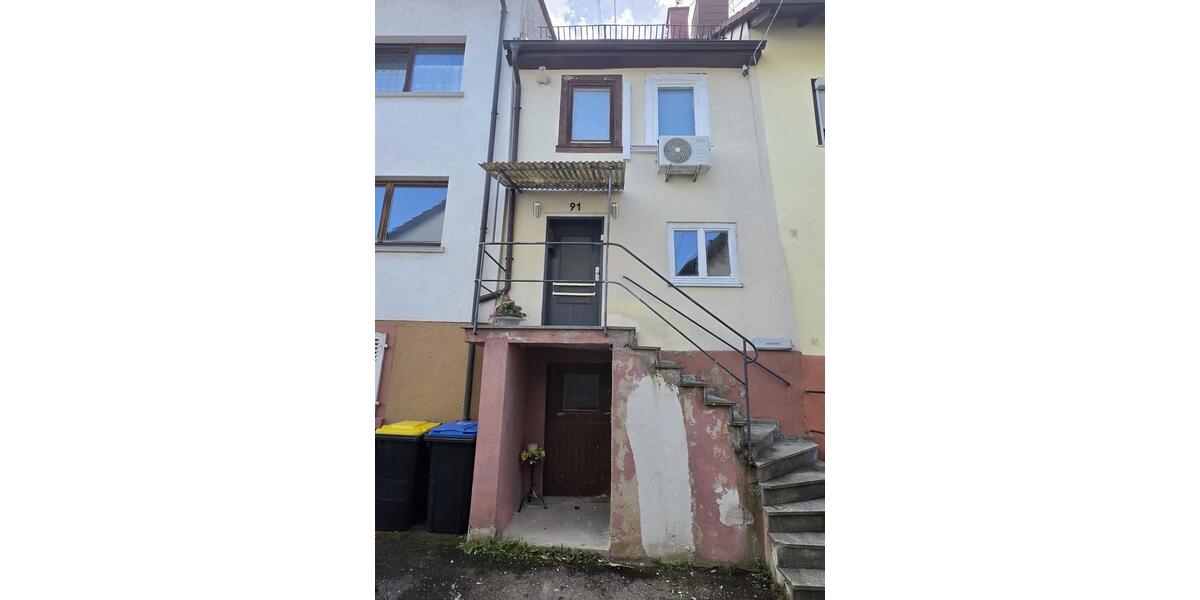 Etagenwohnung Walldürn - 4 Zimmer, 90 m&sup2;, 650&euro; | Angebot:25965678