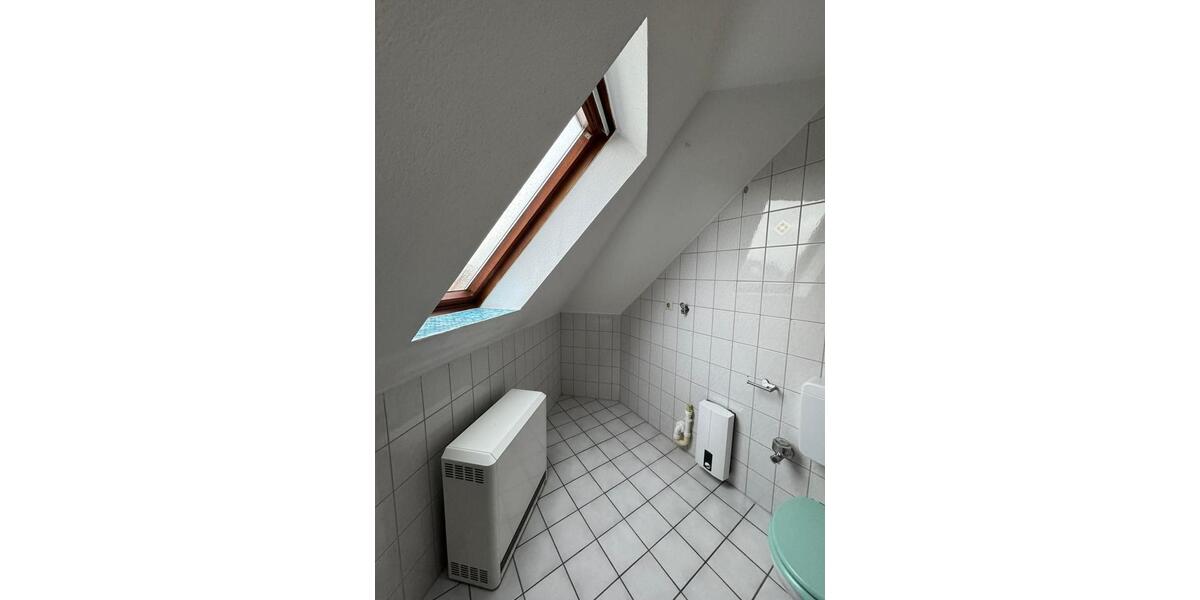 Dachgeschoßwohnung Hannover Vahrenwald-List - 1 Zimmer, 40 m&sup2;, 428&euro; | Angebot:25883973