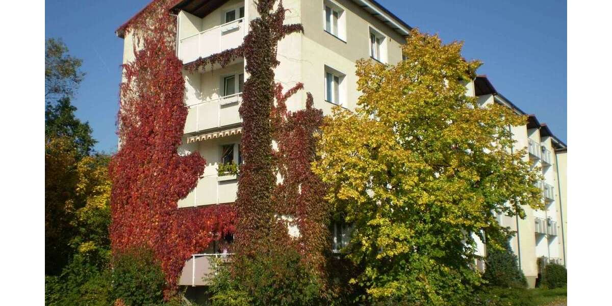 Etagenwohnung Hoyerswerda Neustadt - 1 Zimmer, 28 m&sup2;, 170&euro; | Angebot:26674271