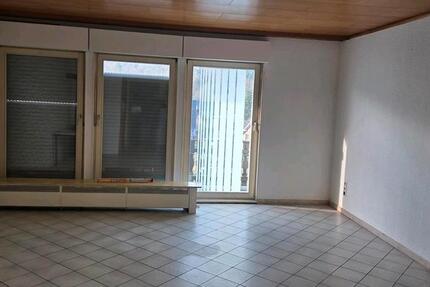 Wohnung Hilchenbach - 2 Zimmer, 50 m&sup2;, 600&euro; | Angebot:25338538