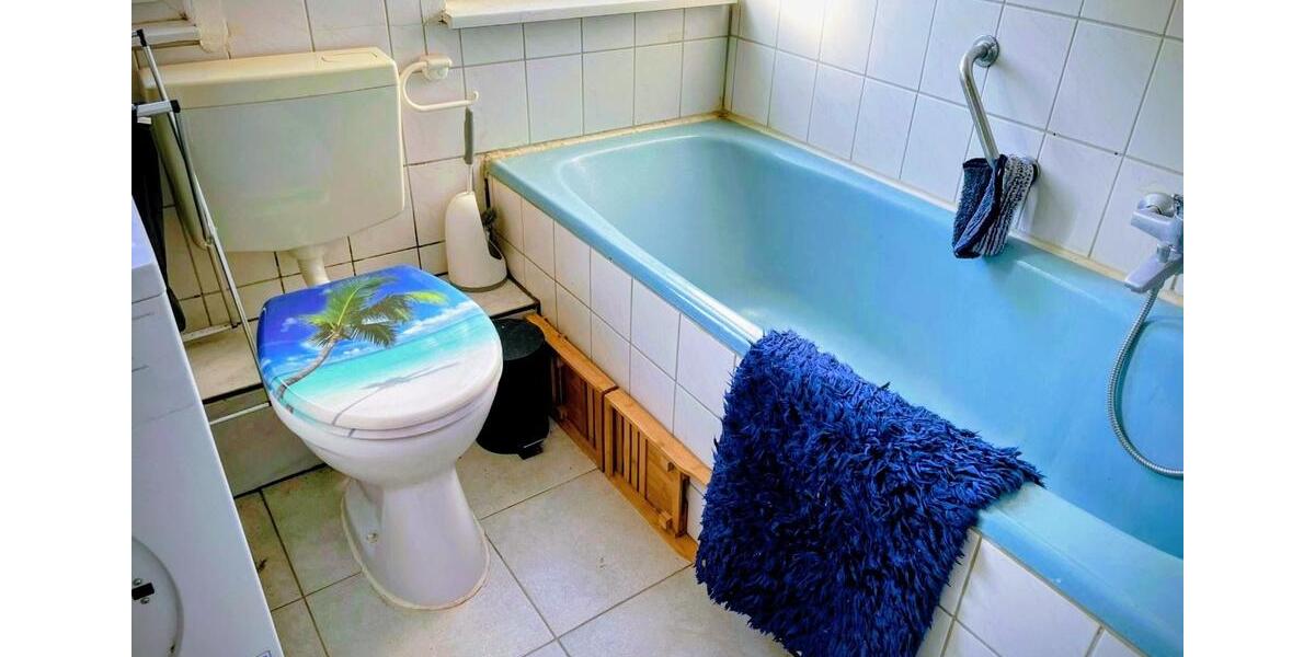 Dachgeschoßwohnung Aldingen - 2.5 Zimmer, 49 m&sup2;, 450&euro; | Angebot:26033417