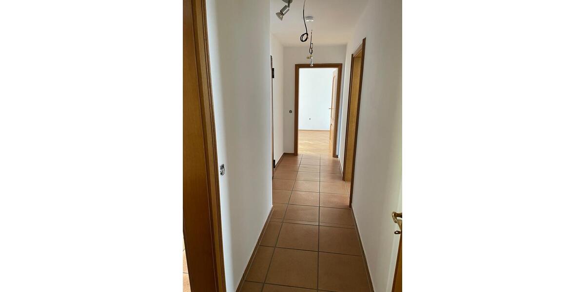 Etagenwohnung Wuppertal Elberfeld - 4 Zimmer, 98 m&sup2;, 1.265&euro; | Angebot:26519004
